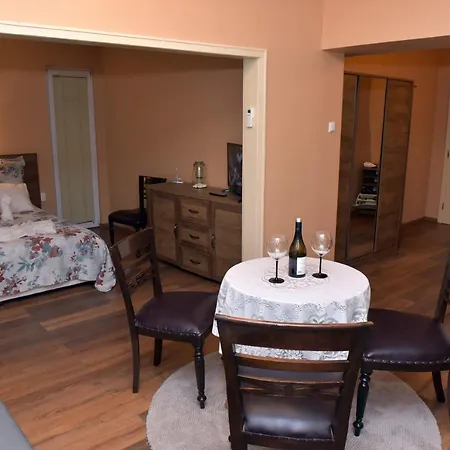 City Apartments דירה *