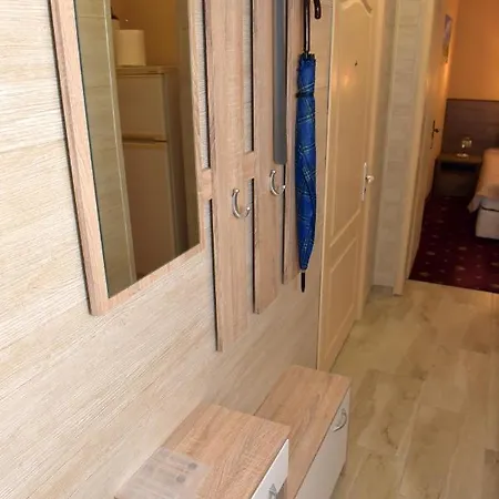 City Apartments فارنا